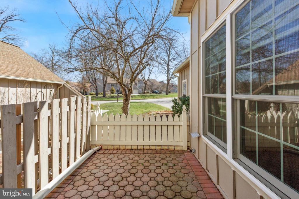 268 Tulip Tree Ct