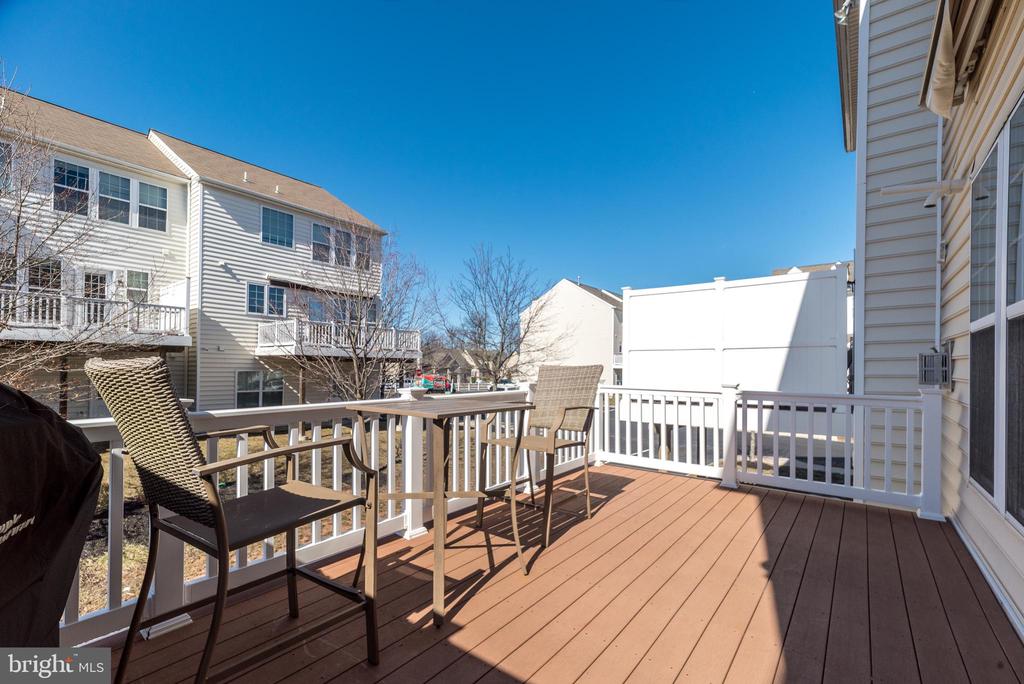213 Bishop Dr