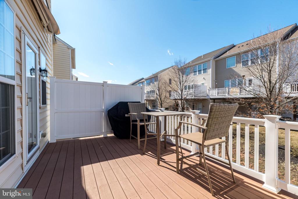213 Bishop Dr
