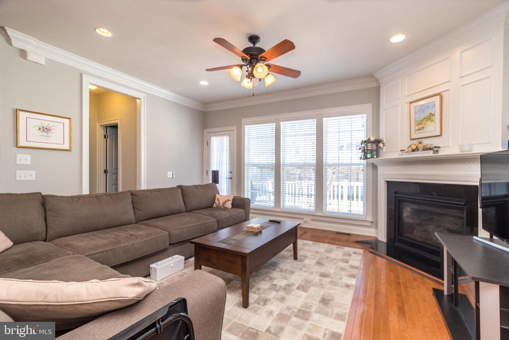 213 Bishop Dr