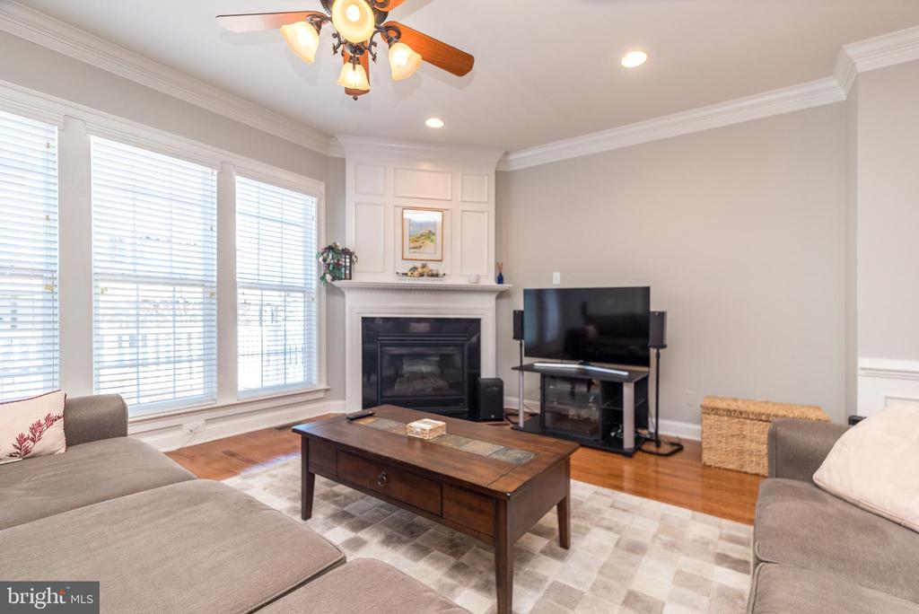 213 Bishop Dr