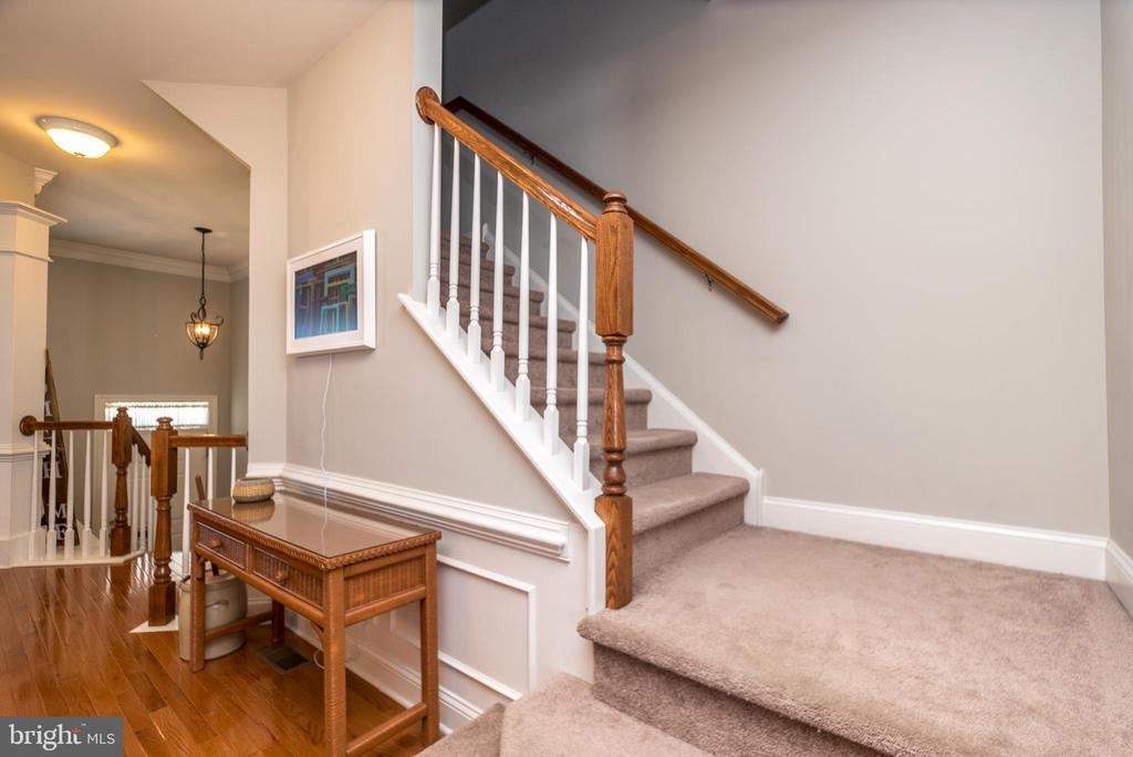 213 Bishop Dr