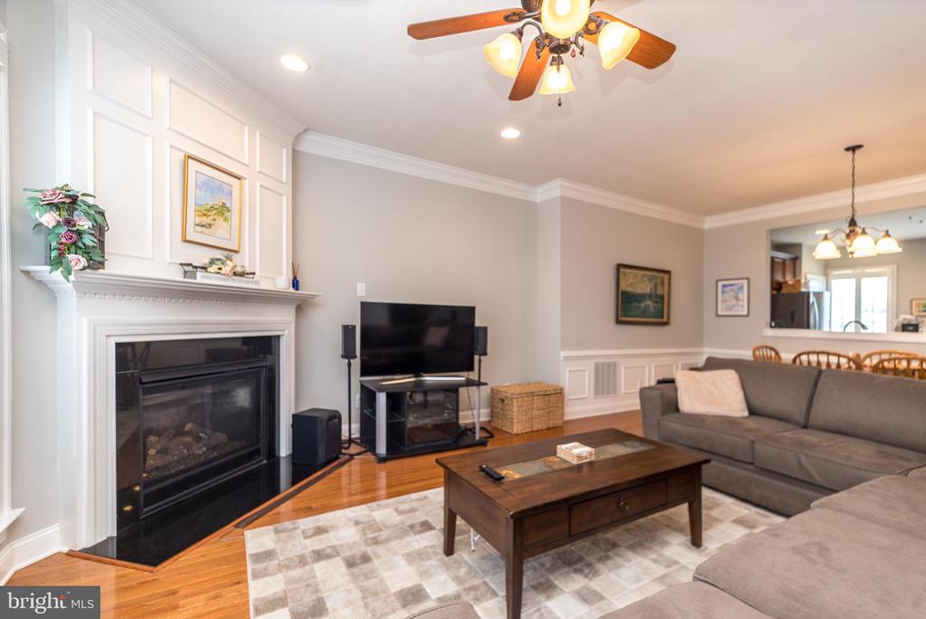 213 Bishop Dr