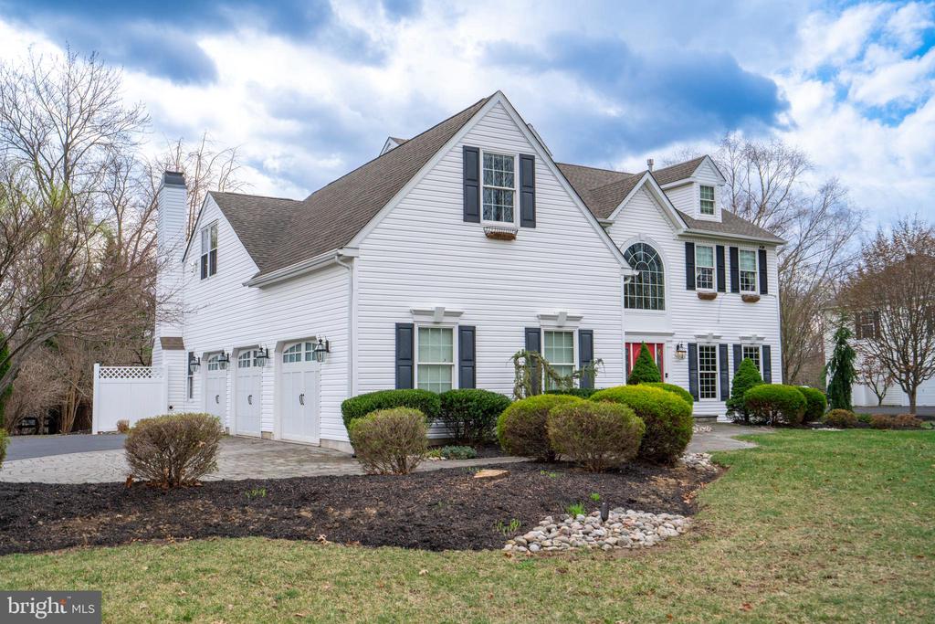 100 Copper Leaf Cir