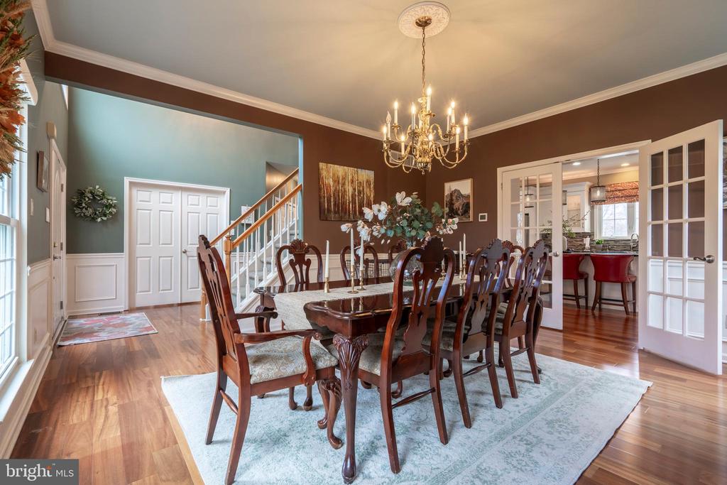 100 Copper Leaf Cir