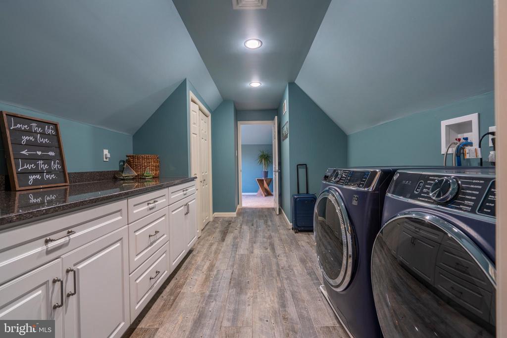 100 Copper Leaf Cir