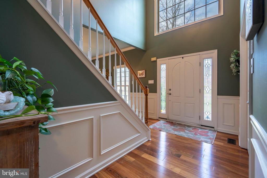 100 Copper Leaf Cir