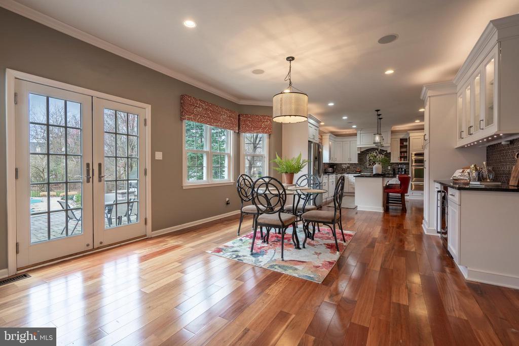 100 Copper Leaf Cir