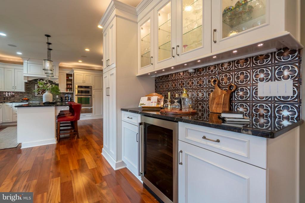 100 Copper Leaf Cir