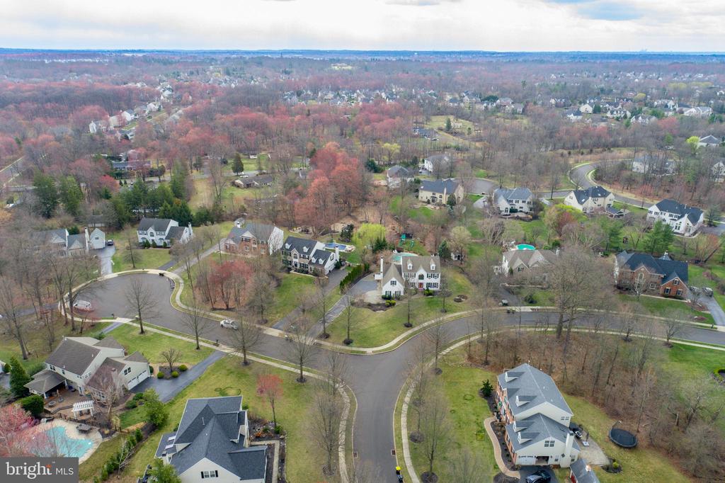 100 Copper Leaf Cir