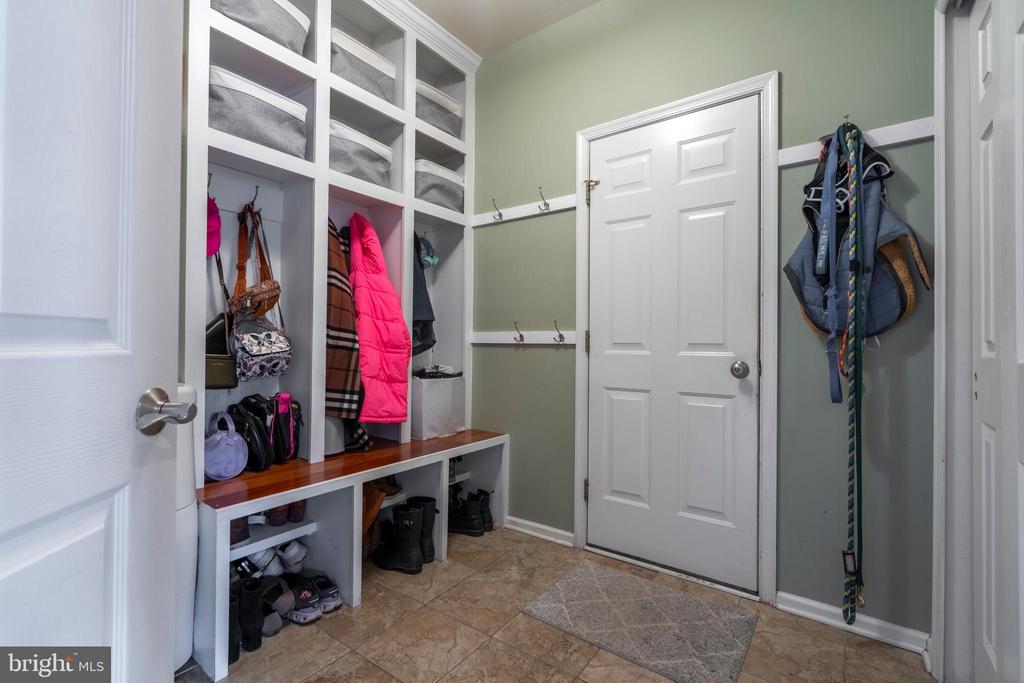 100 Copper Leaf Cir