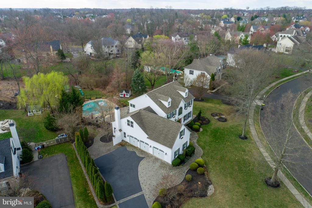 100 Copper Leaf Cir