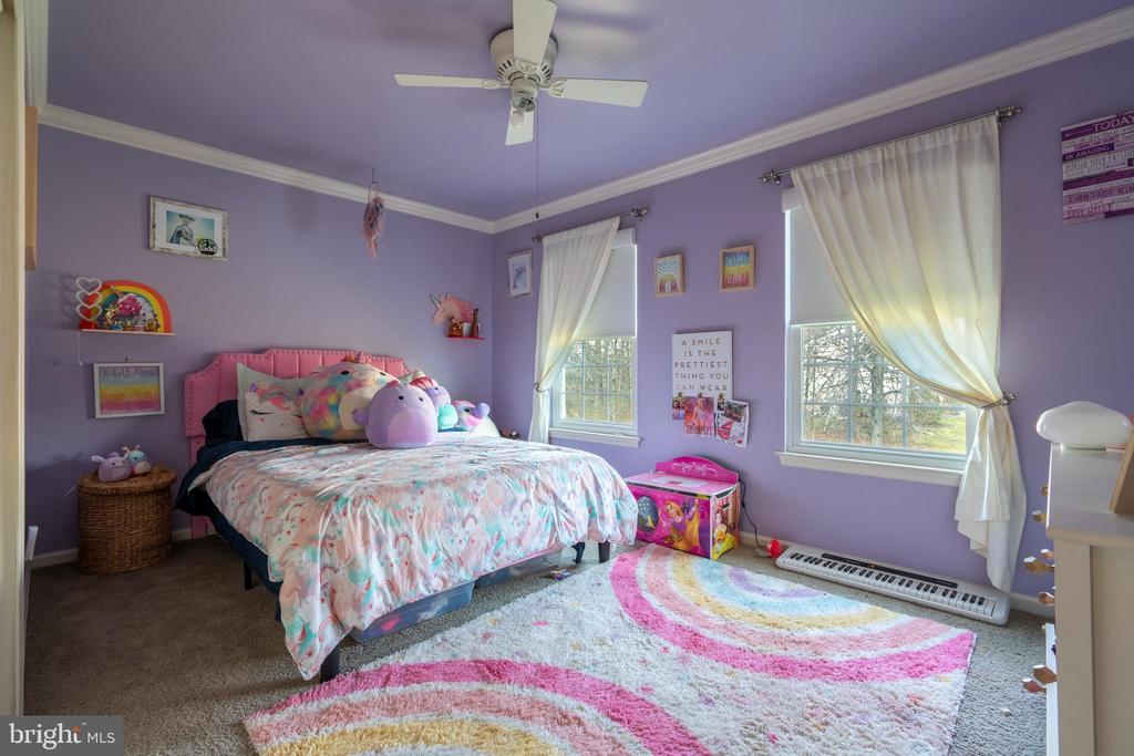 100 Copper Leaf Cir