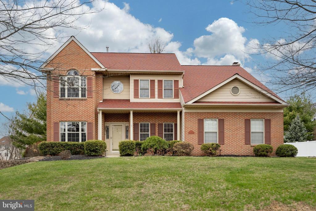 103 Blue Jay Way