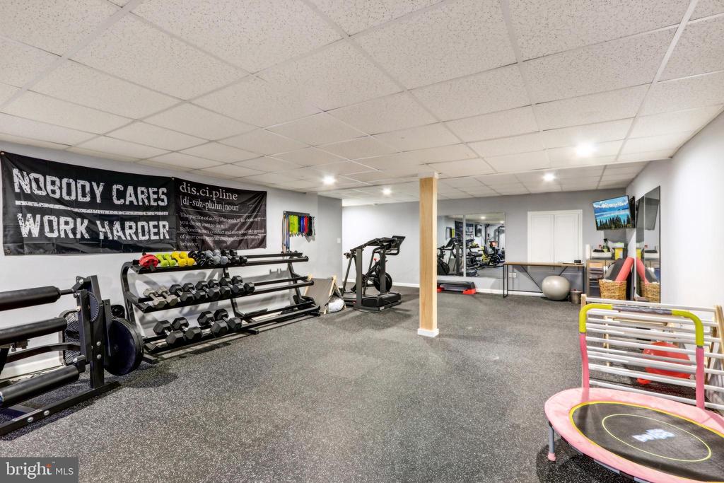 1702 Osprey Dr