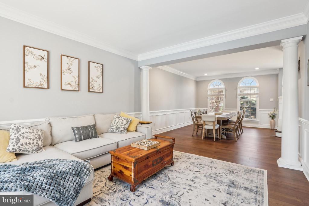 1702 Osprey Dr