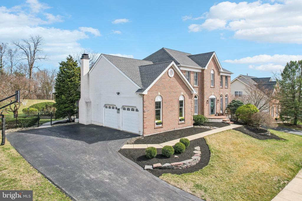 1702 Osprey Dr