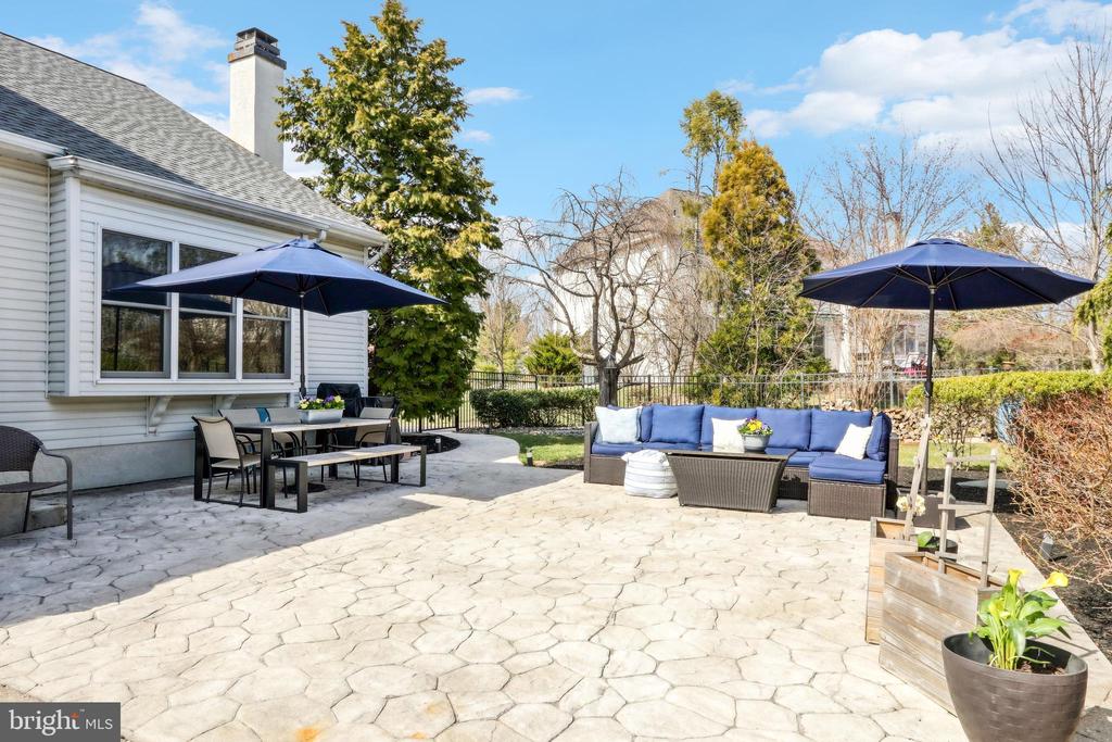 1702 Osprey Dr