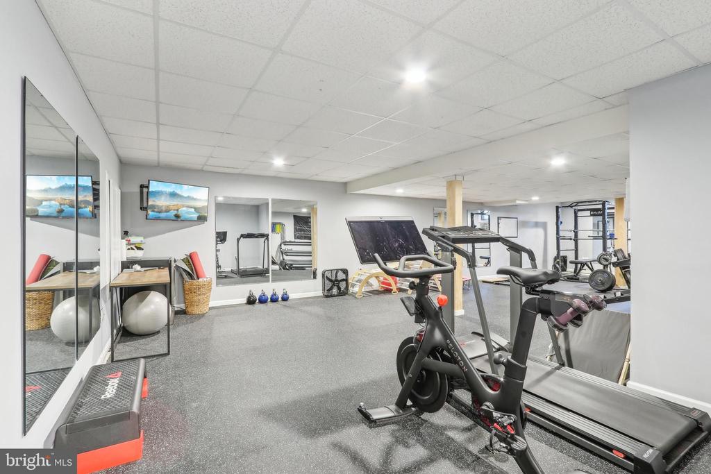 1702 Osprey Dr