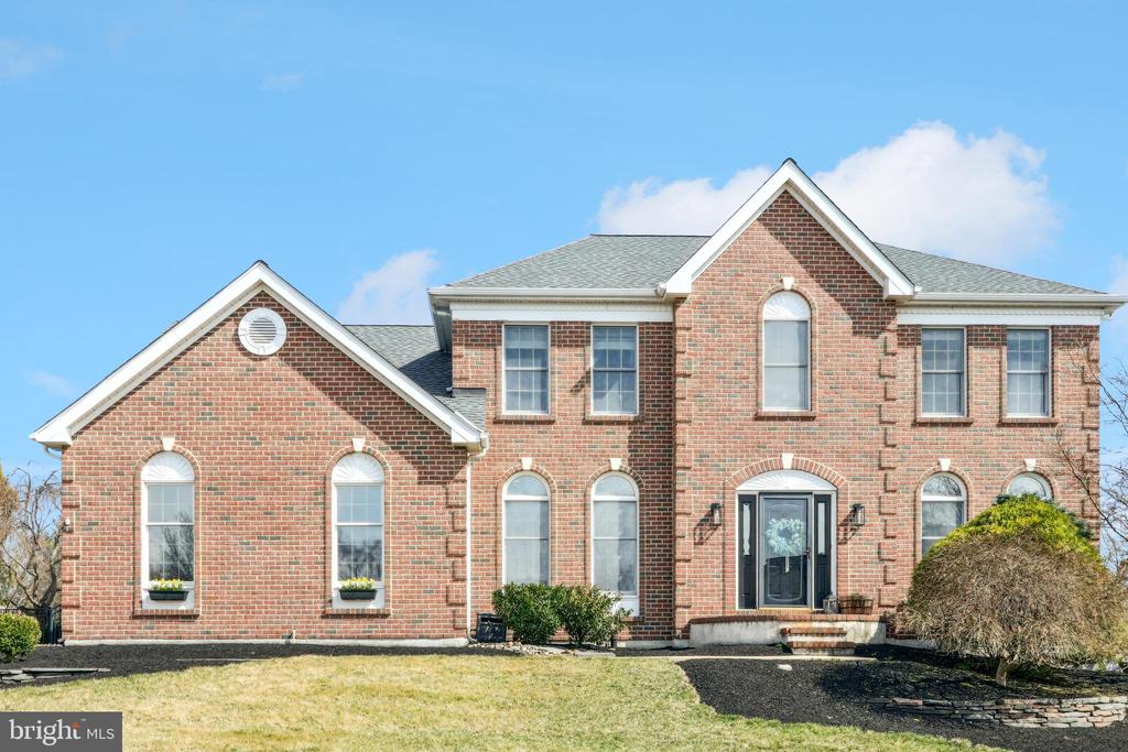 1702 Osprey Dr