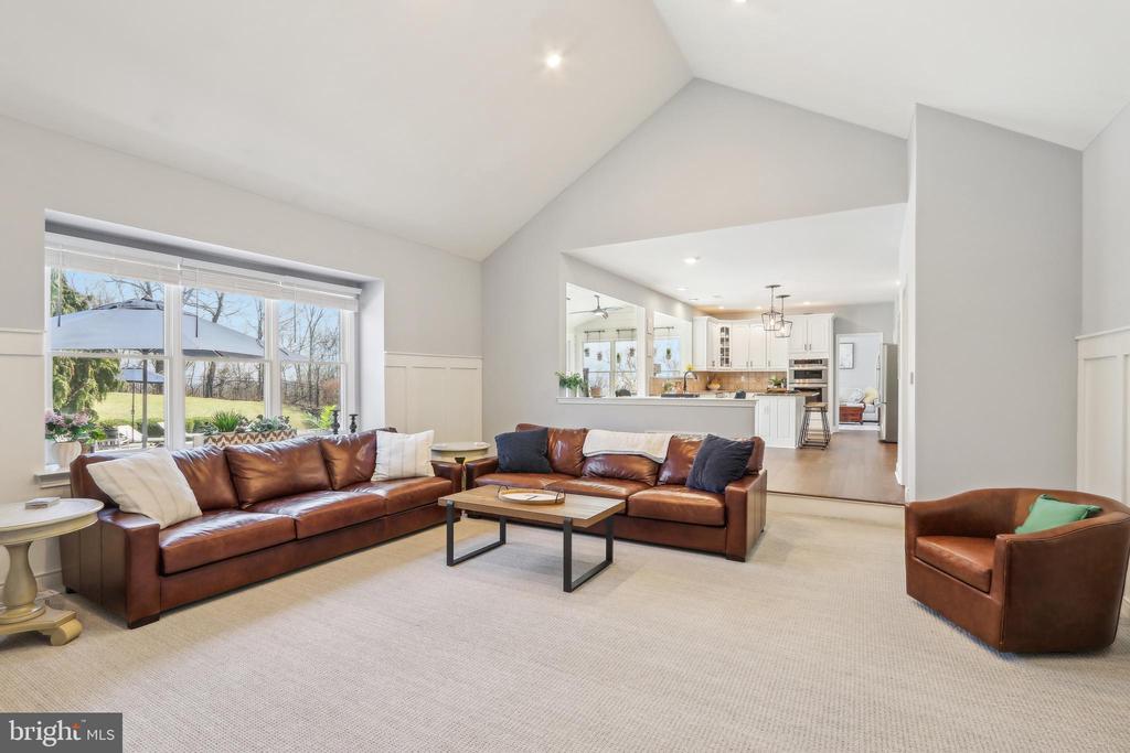 1702 Osprey Dr
