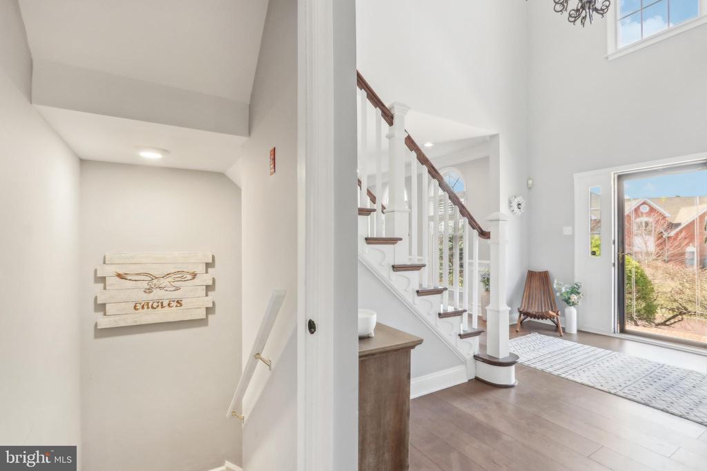 1702 Osprey Dr