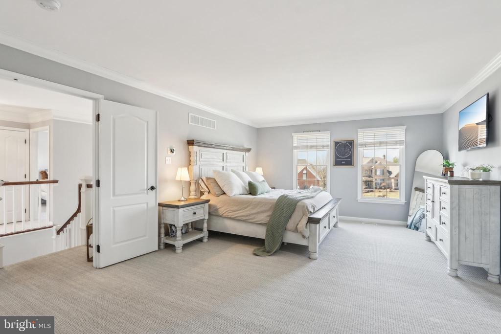 1702 Osprey Dr
