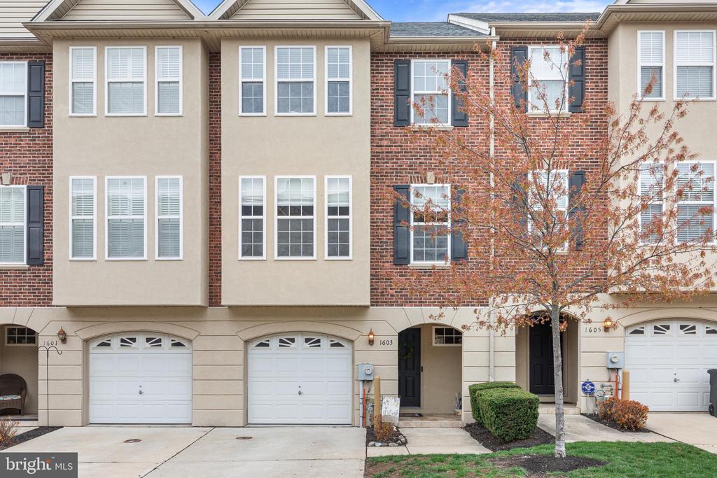 1603 Colleen Ct #20