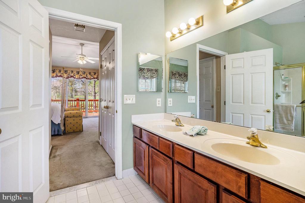 1105 Brynhill Ct