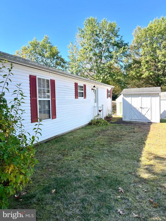 153 Deerfield Dr