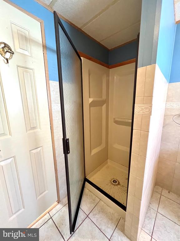 153 Deerfield Dr