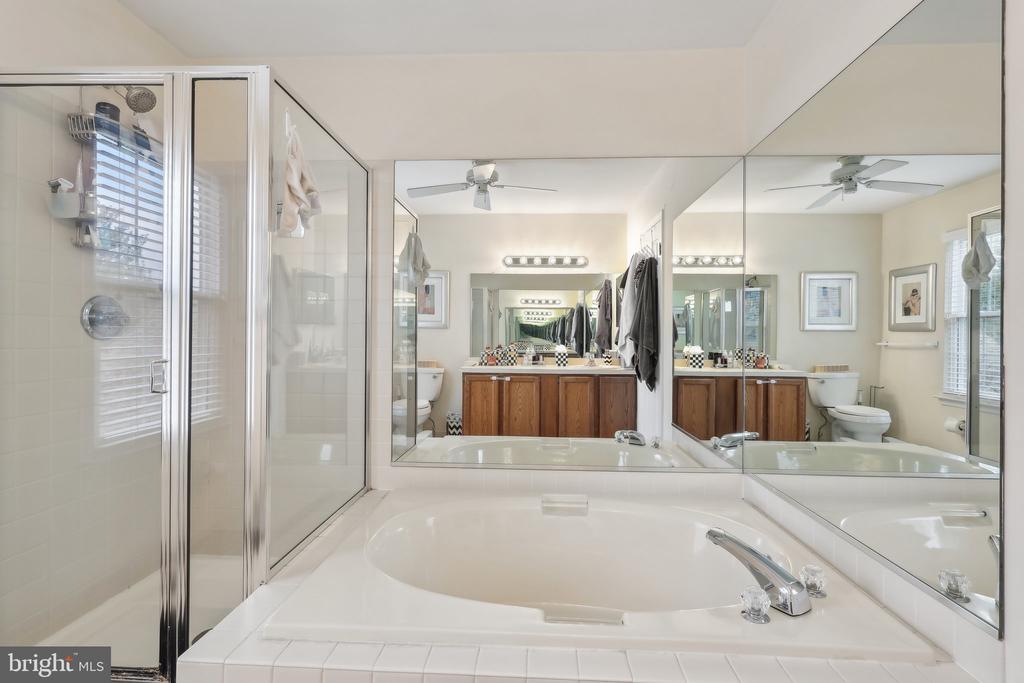 104 Evergreen Ct