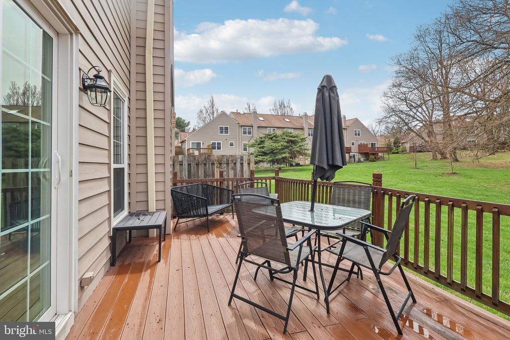 104 Evergreen Ct