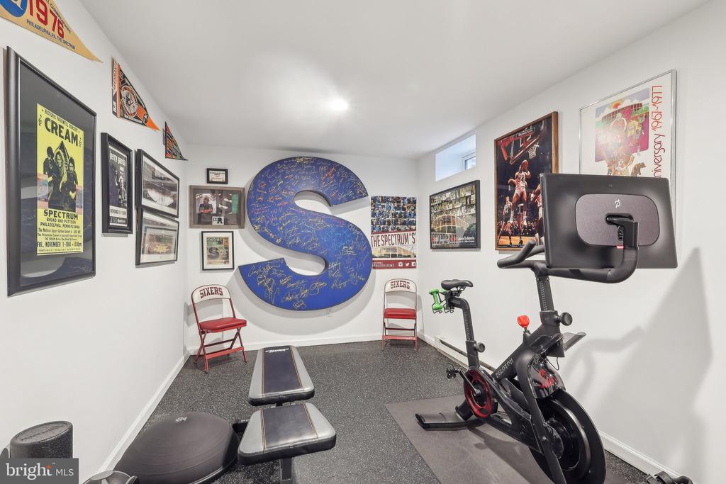 104 Evergreen Ct