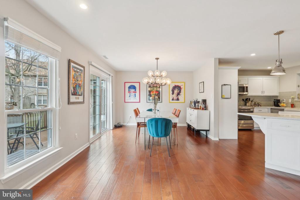 104 Evergreen Ct