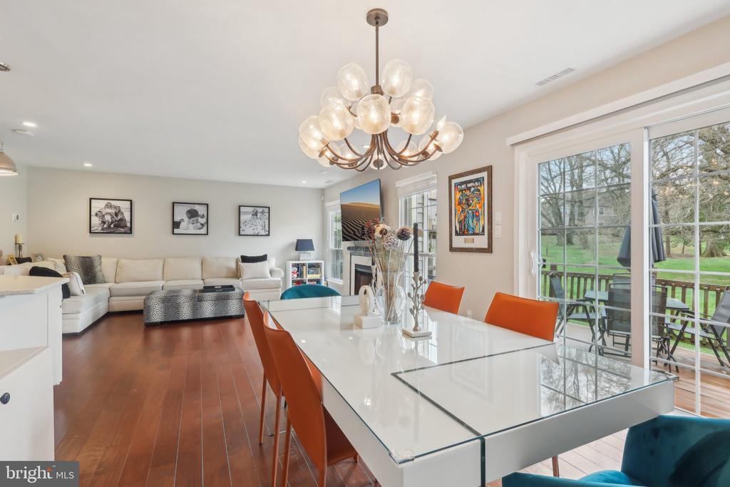 104 Evergreen Ct