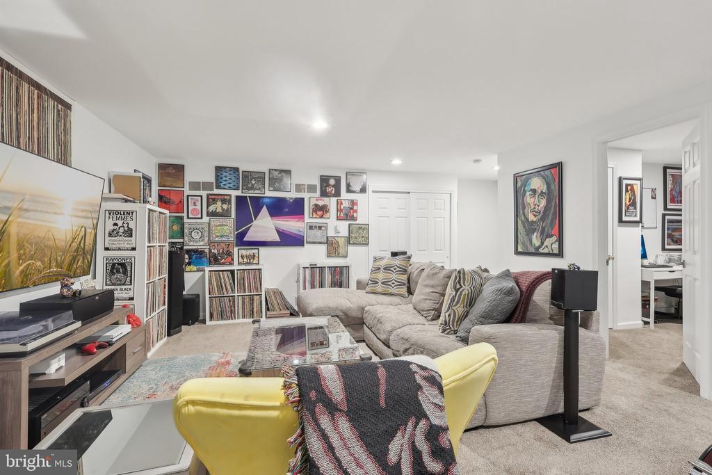 104 Evergreen Ct