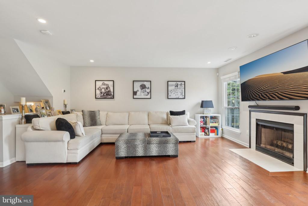 104 Evergreen Ct