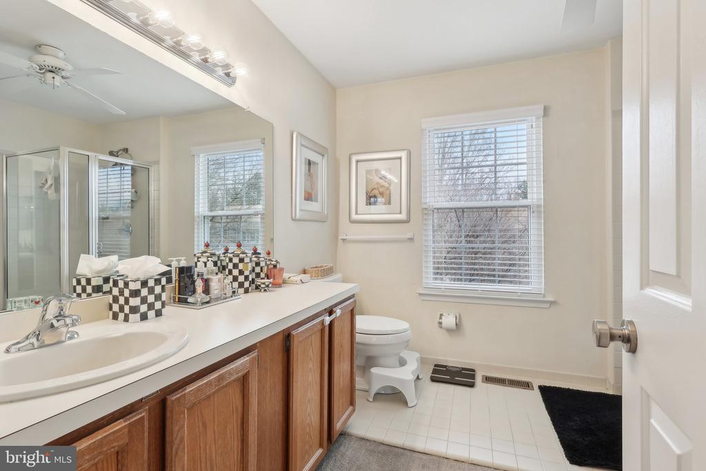 104 Evergreen Ct