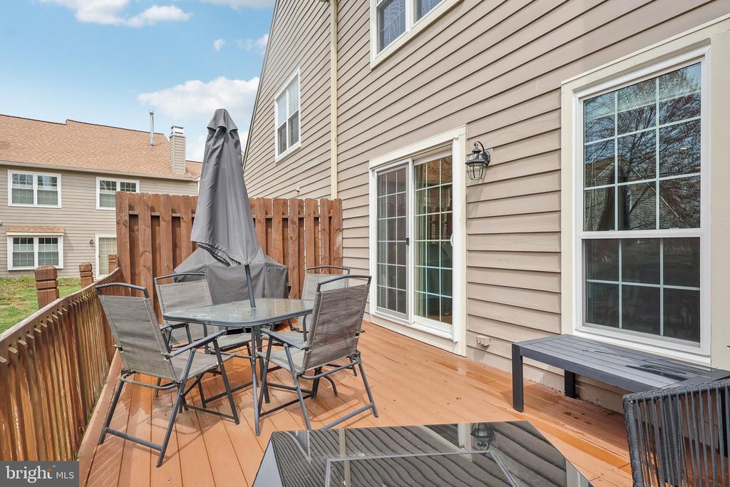 104 Evergreen Ct