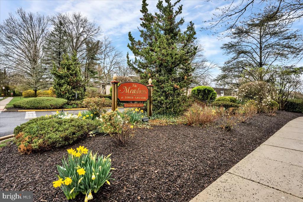 501 N Bethlehem Pike #2-B