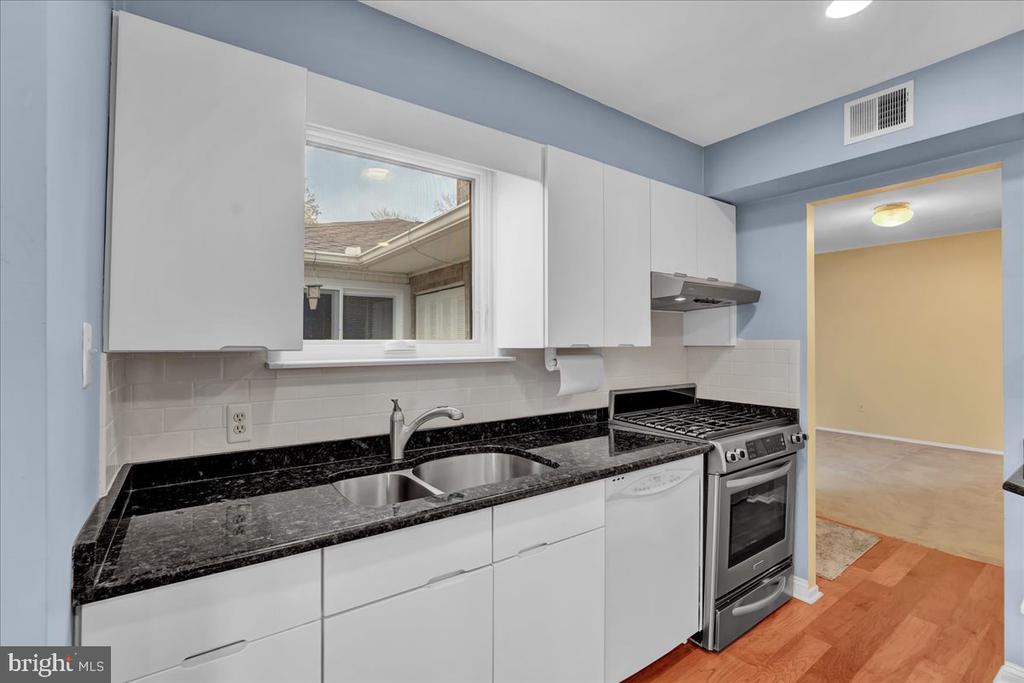 501 N Bethlehem Pike #2-B