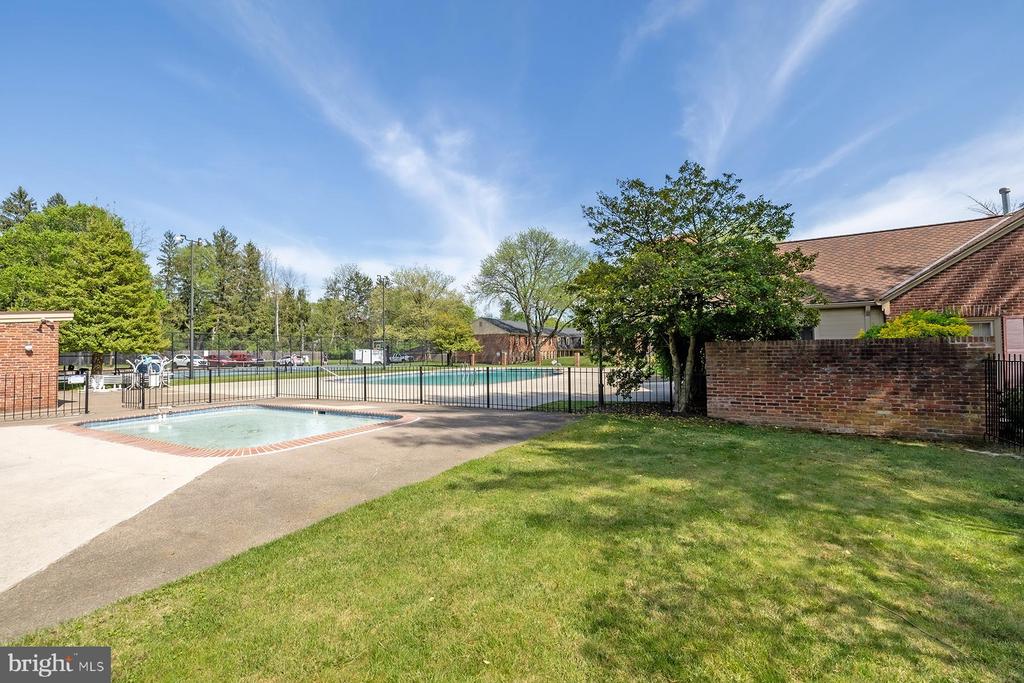 130 Nottoway Dr #L 5h