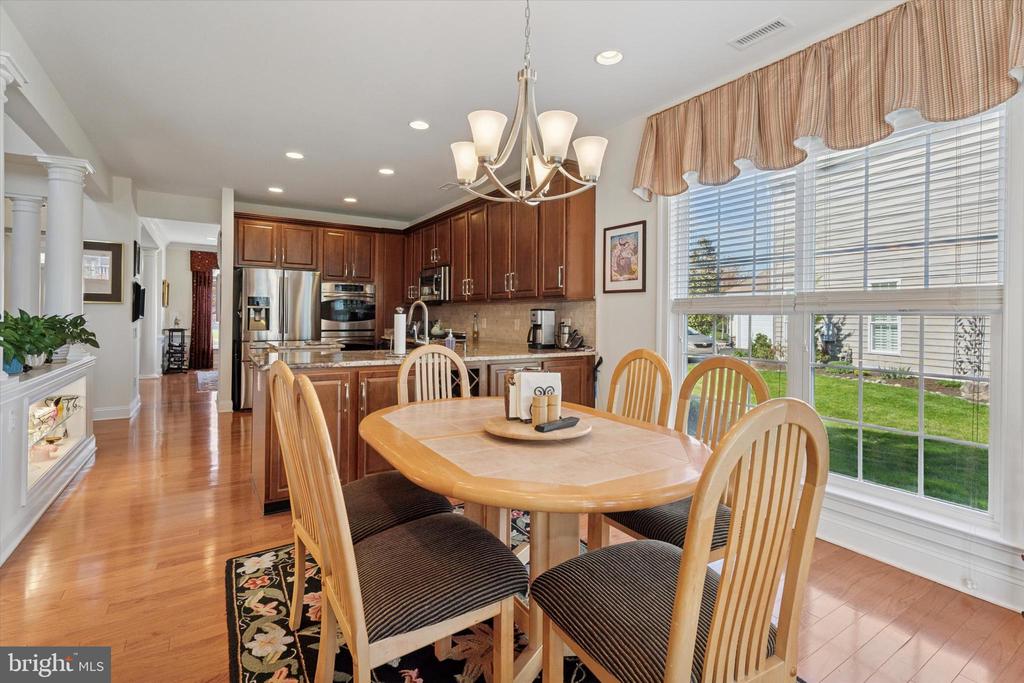 432 Primrose Dr