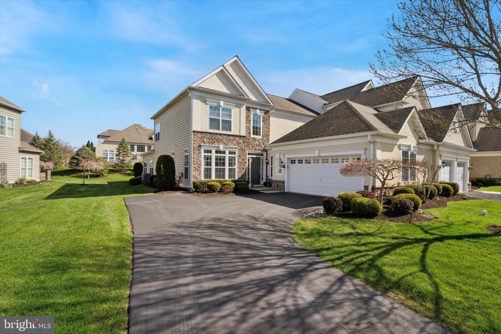 432 Primrose Dr