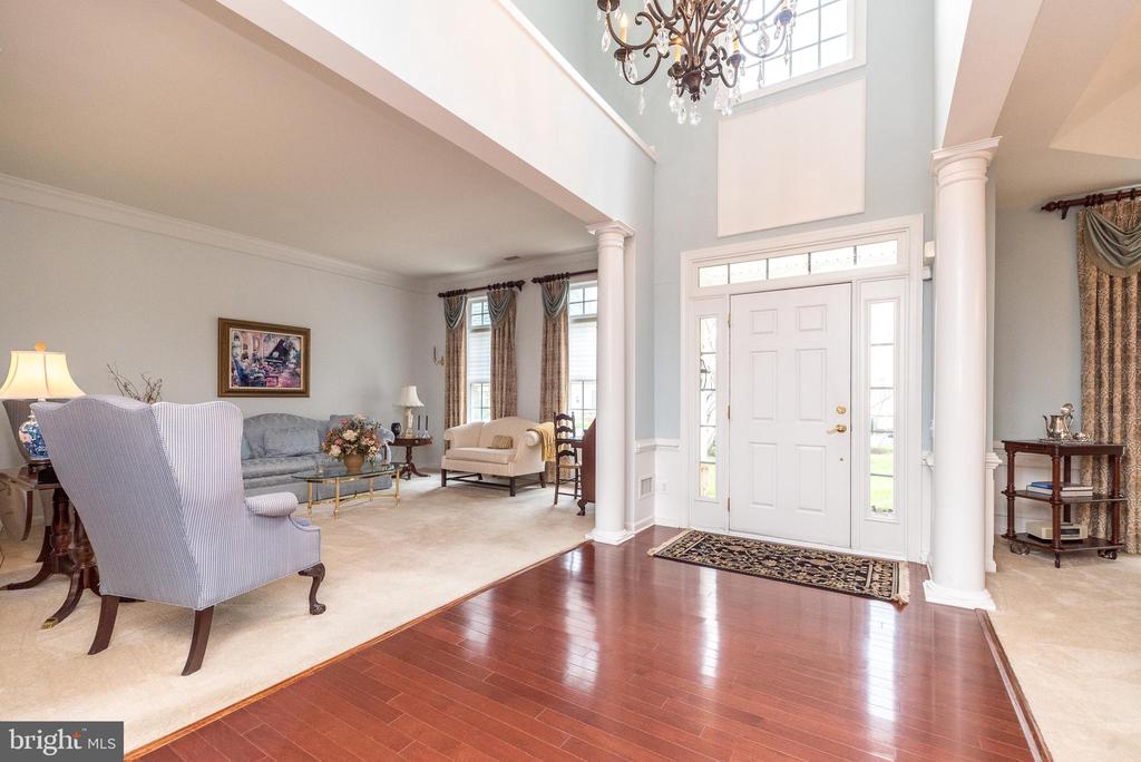 106 Mahogany Way