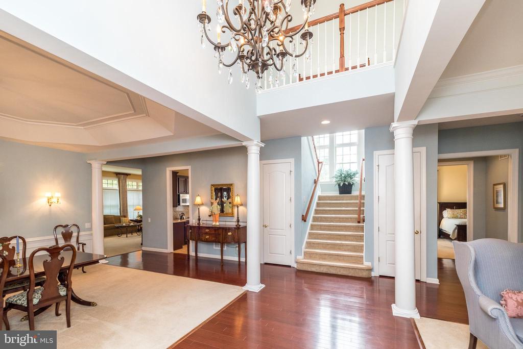 106 Mahogany Way