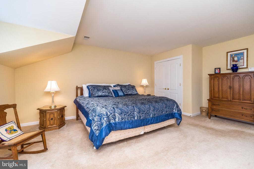 106 Mahogany Way