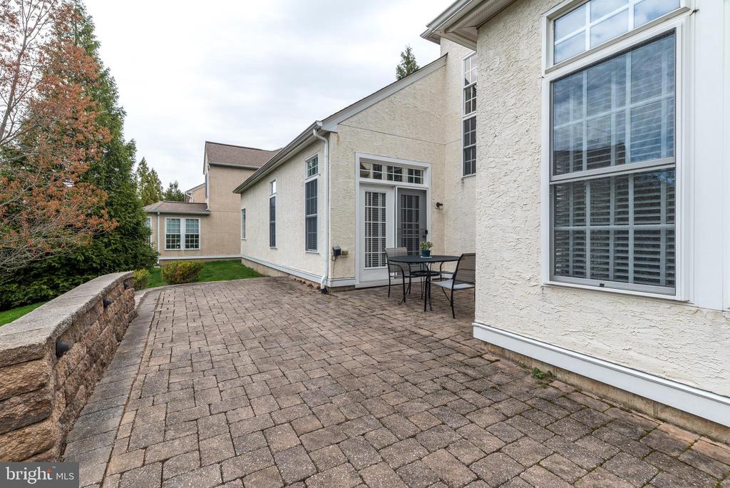 106 Mahogany Way