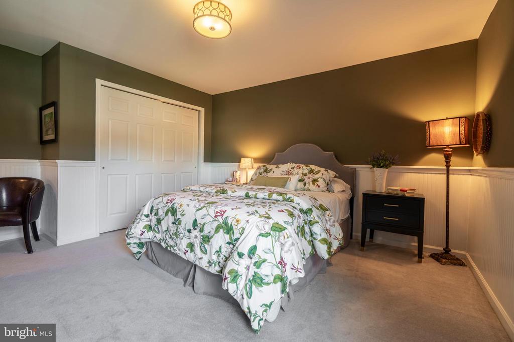 150 Medinah Dr